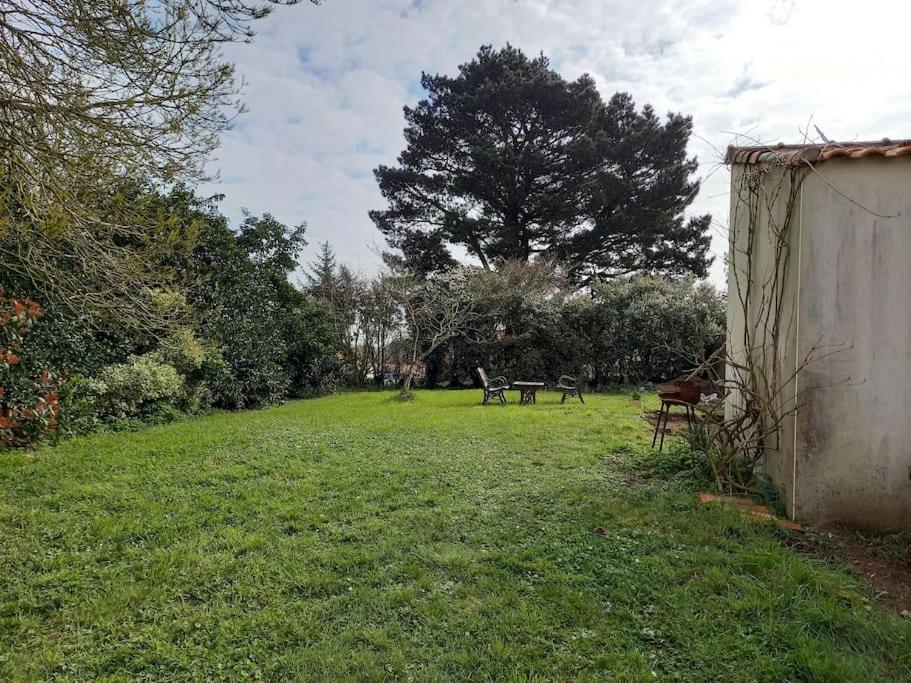 Lac Grand Lieu : Maisonnette Au Calme Avec Jardin Saint-Lumine-de-Coutais المظهر الخارجي الصورة